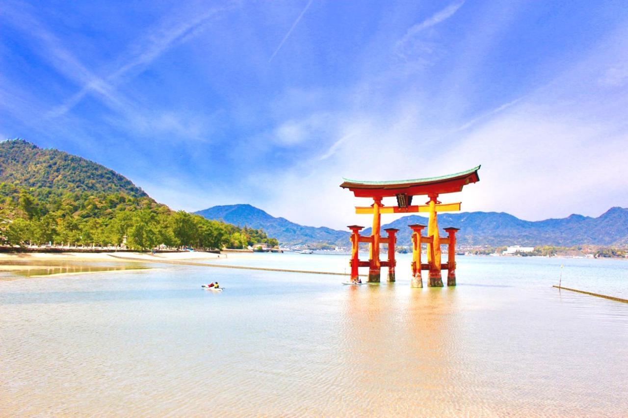Oyado Tsukiusagi Hatsukaichi Buitenkant foto